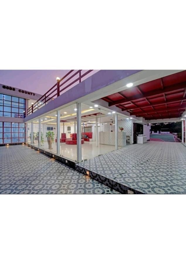 Gods County Hotels & Resorts Tarapith Esterno foto