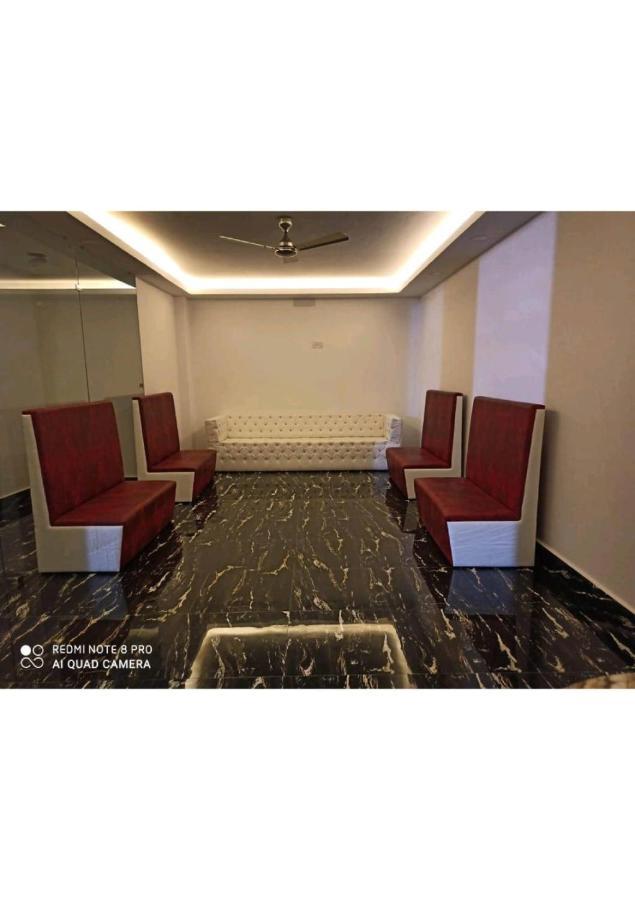 Gods County Hotels & Resorts Tarapith Esterno foto