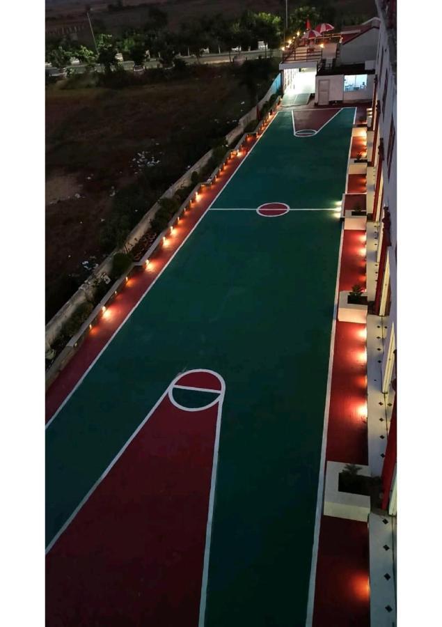 Gods County Hotels & Resorts Tarapith Esterno foto